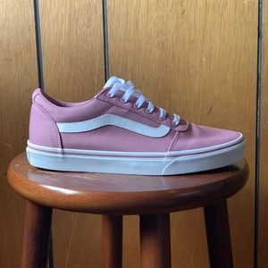 NWT Vans